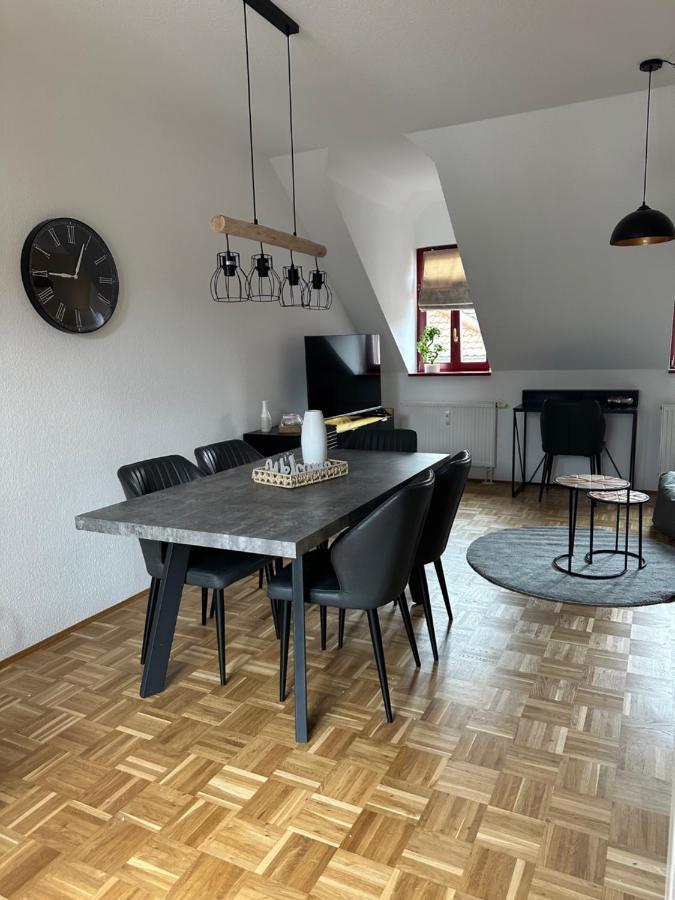 Goldigeferienwohnung "Am Markt" In Pirna Exterior foto