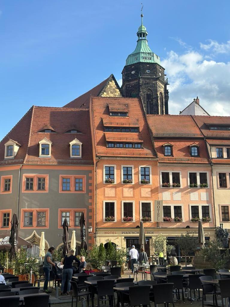 Goldigeferienwohnung "Am Markt" In Pirna Exterior foto